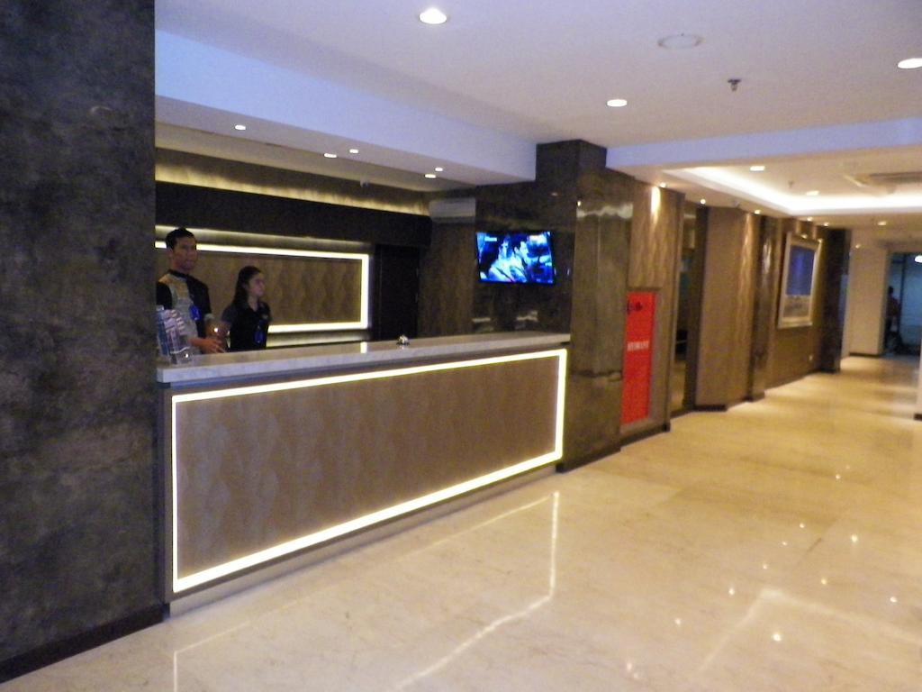 D'Best Hotel Pasar Baru Bandung Dış mekan fotoğraf
